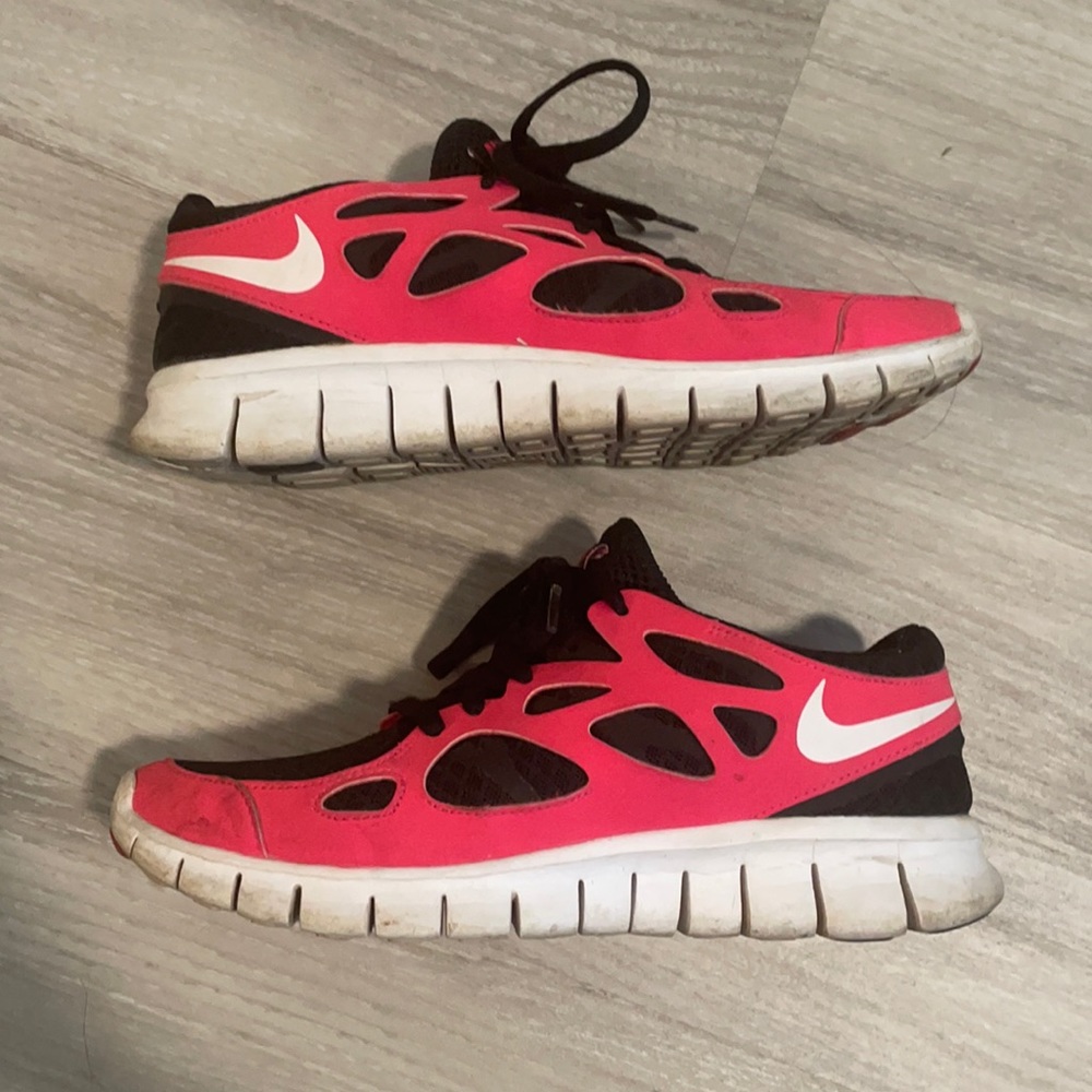 Nike Free Run - Women Size 7
